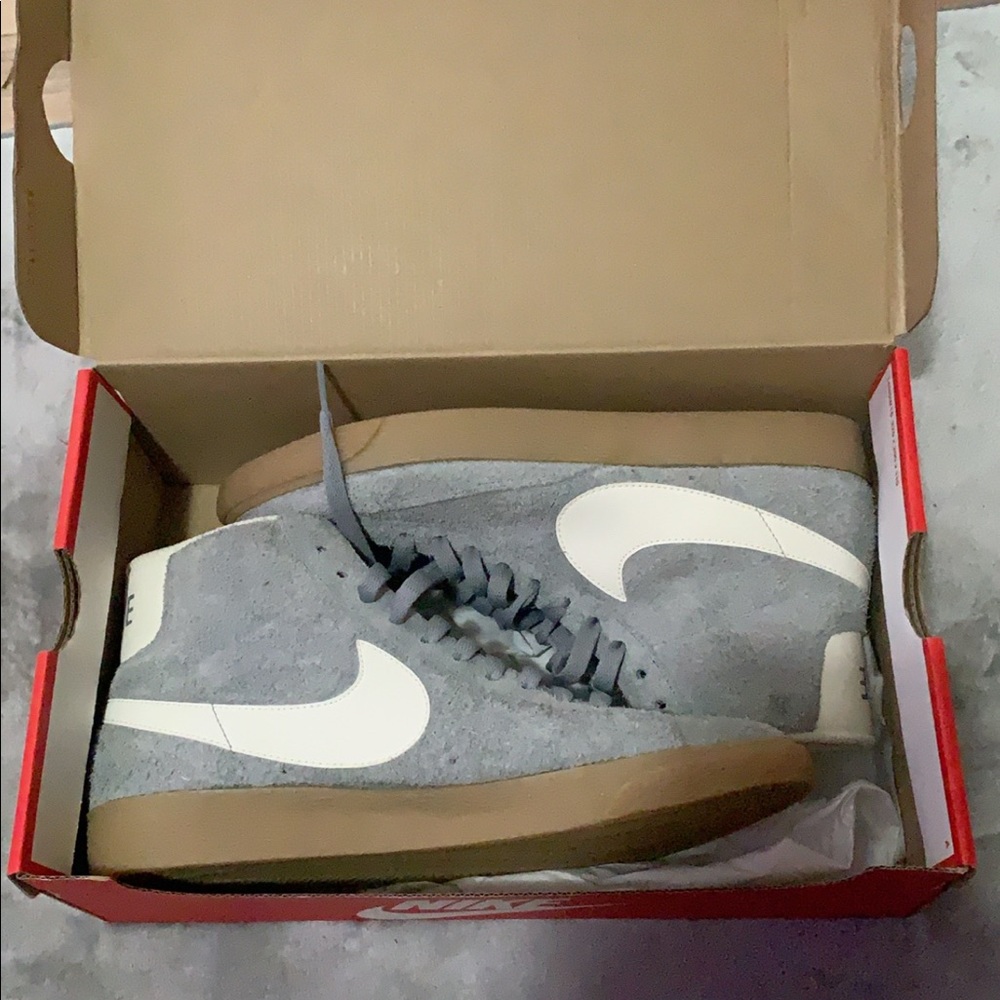 Nike blazer mid vintage suede gray